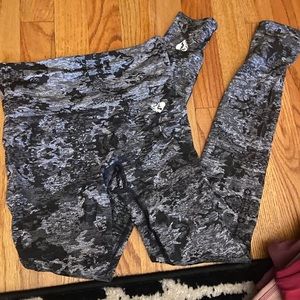Women’s best seamless leggings. Xsmall. New.